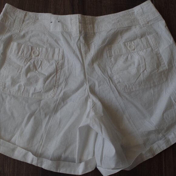 White Cotton Ladies Shorts & Bathing Suite Top - Picture 5 of 5